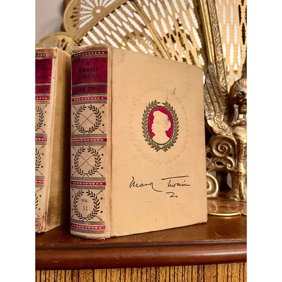 Vintage Books by Mark‎ Twain - Picture 13 of 16